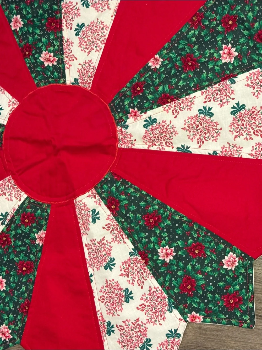 VTG Large Quilted Beautiful Multi Design Christmas Fabric Table Decor Placemat